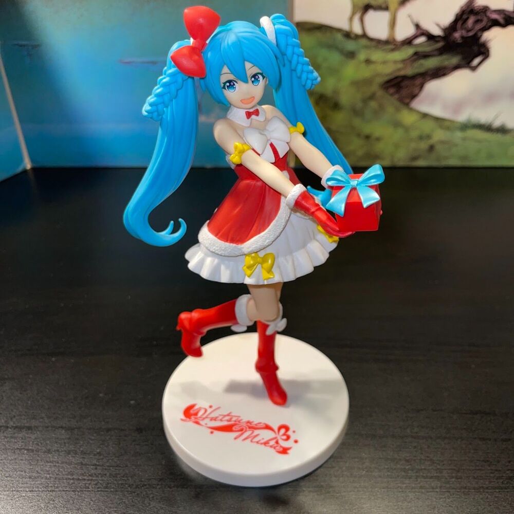 Hatsune Miku Christmas 2022 SPM Figure Japan Authentic SEGA Hatsune Miku